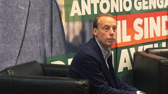 gengaro il sindaco degli avellinesi l esordio e con boccia e de luca junior