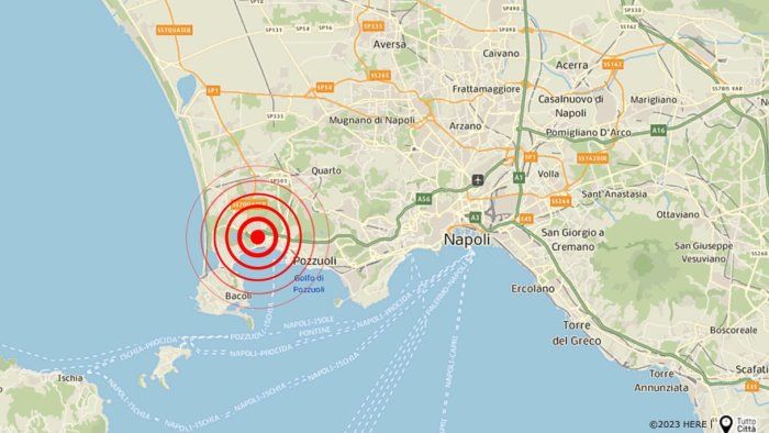 terremoto ai campi flegrei l osservatorio vesuviano ha registrato 35 scosse