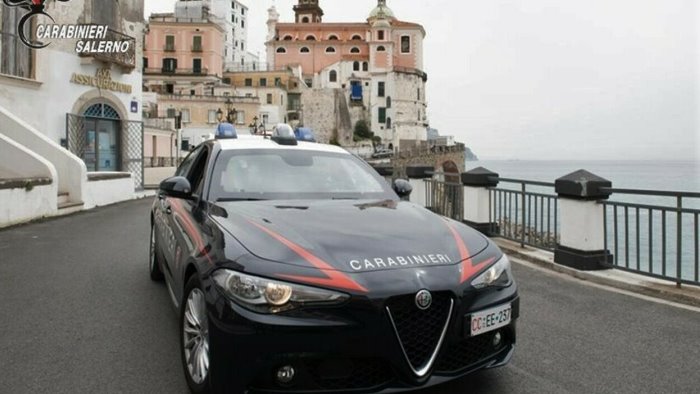 hashish nel marsupio arrestato per spaccio dai carabinieri