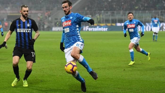 napoli testa all inter con la carica di de laurentiis