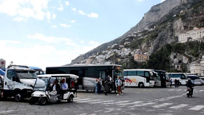 amalfi mobilita seleziona 10 parcheggiatori