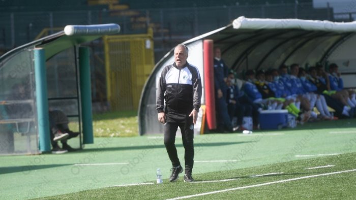 avellino ambizioni certe e bivio modulo mercato priorita a due seconde punte