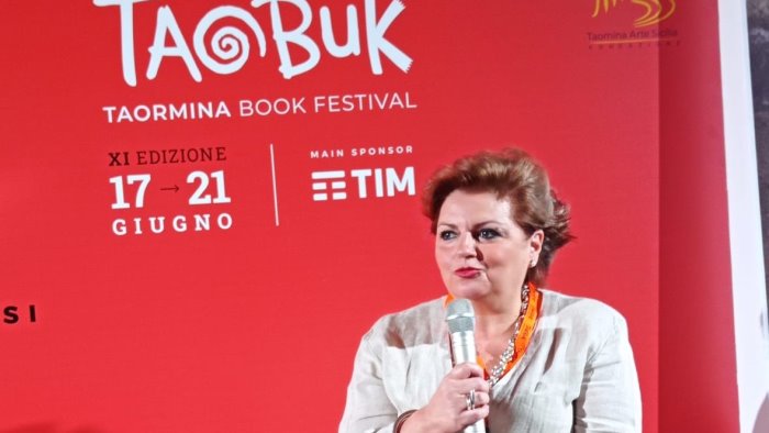 patti per la lettura del prete al tabouk festival di taormina