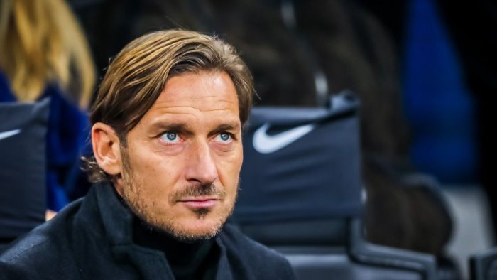 totti italia unita e forte possiamo vincere l europeo