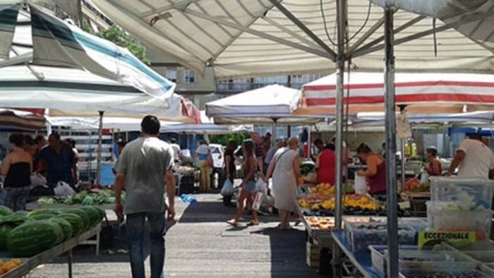 sagre e fiere ancora ferme il grido d allarme degli ambulanti