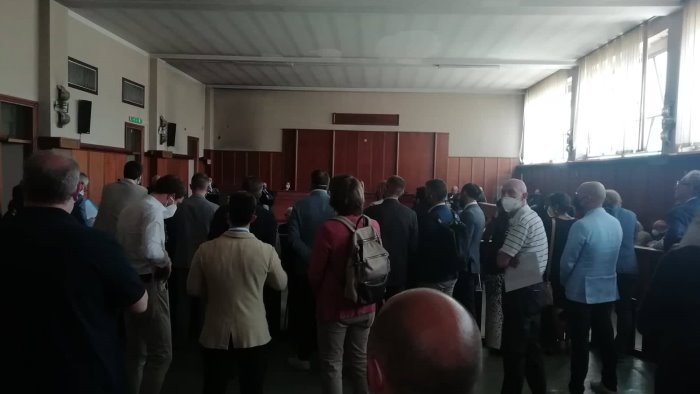 assemblea avvocati si all astensione del 15 giugno indetta dalla camera penale