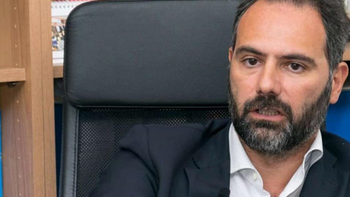 napoli maresca il comune rinvia i campi estivi e gravissimo