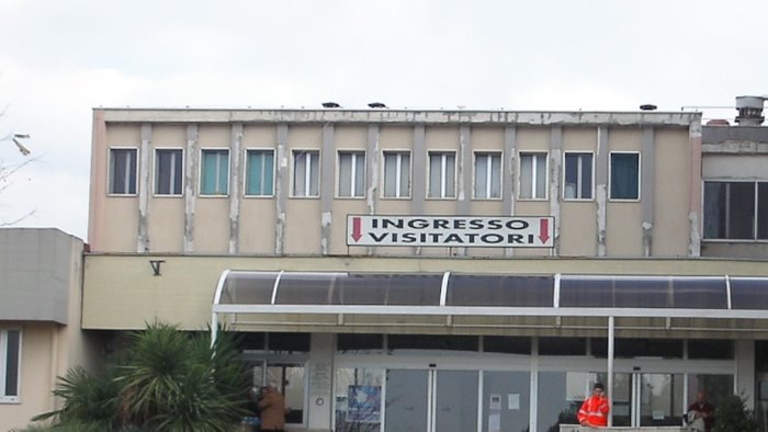 ospedale di battipaglia il sindaco si approvi con urgenza la mozione a tutela