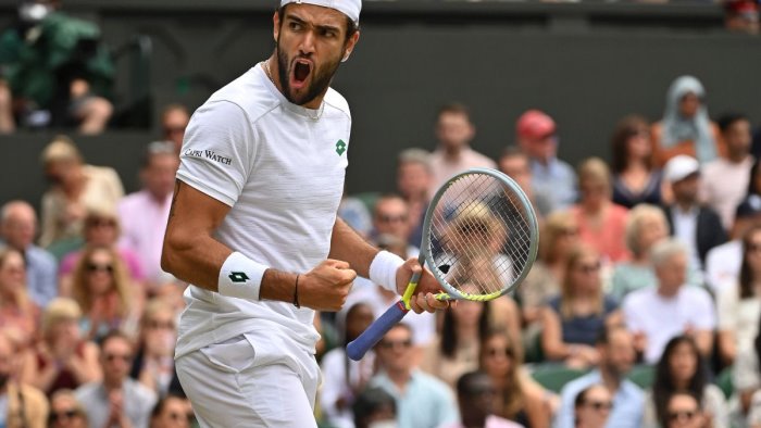 berrettini si conferma campione sull erba del queen s