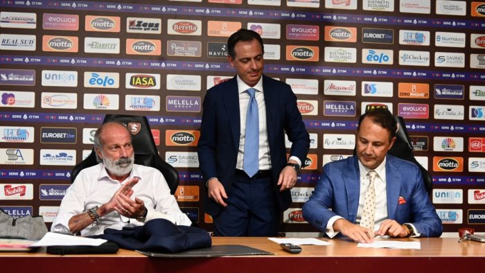 ufficiale salernitana e rottura con sabatini salta il rinnovo del ds