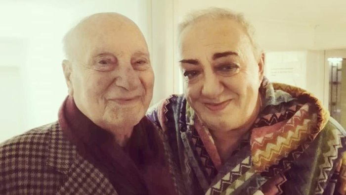 morte raffaele la capria peppe barra addio dudu ora vola nella luce