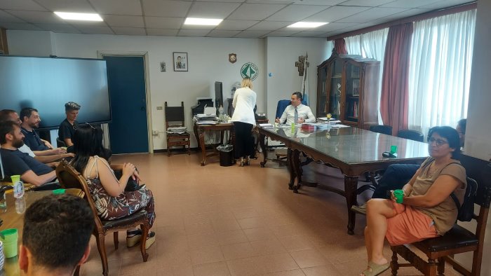 ztl commercianti e comune lavoriamo per un regolamento della movida