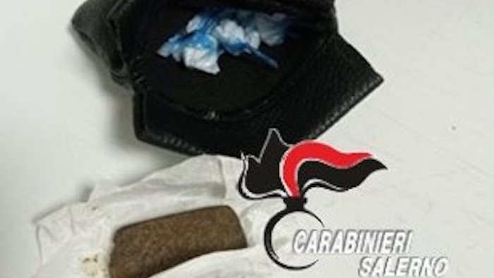 trovato con hashish cocaina e crack arrestato pusher