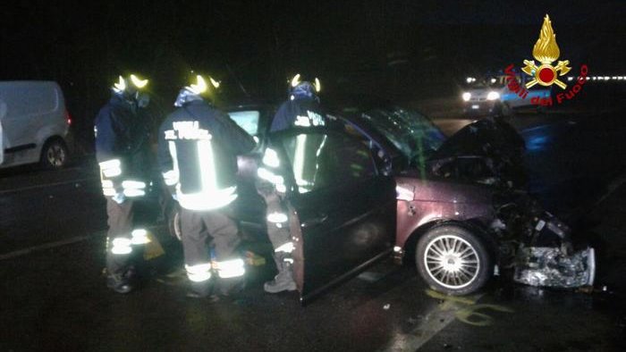 incidente a bologna san martino valle caudina piange il giovane mario