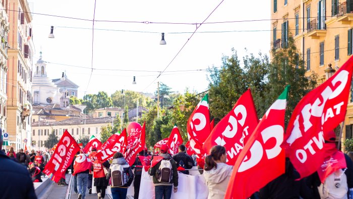 sanita la cgil prepara la protesta lunedi 19 assemblea generale