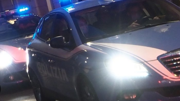 avellino movida choc spari a viale italia panico in strada