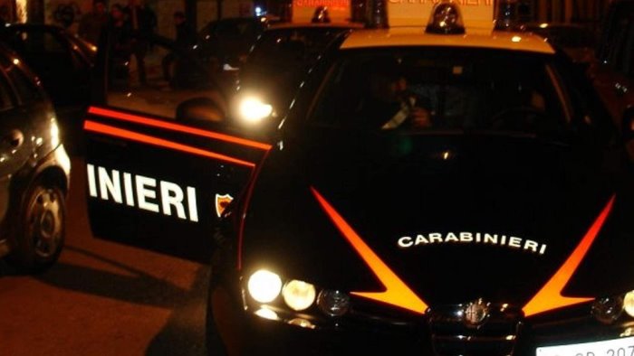 gli spari dall auto e la fuga a viale italia fermato 25enne di avellino