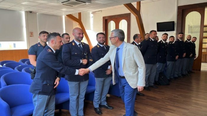 controllo del territorio arrivati 20 nuovi poliziotti a salerno