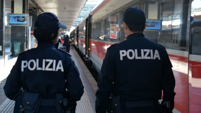 controlli nelle stazioni e sui treni 6 arrestati e 10 denunce in una settimana