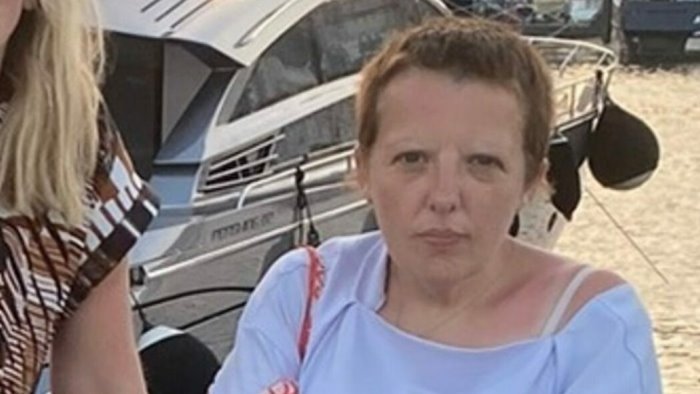 era scomparsa a napoli da tre giorni ritrovata la turista scozzese lisa cairns