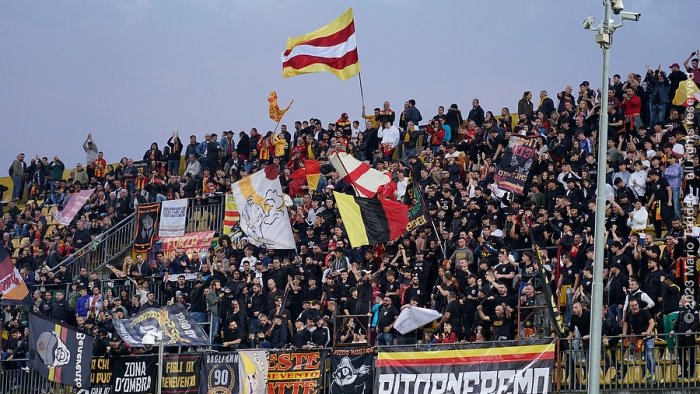 benevento carrarese navette gratuite per i tifosi giallorossi