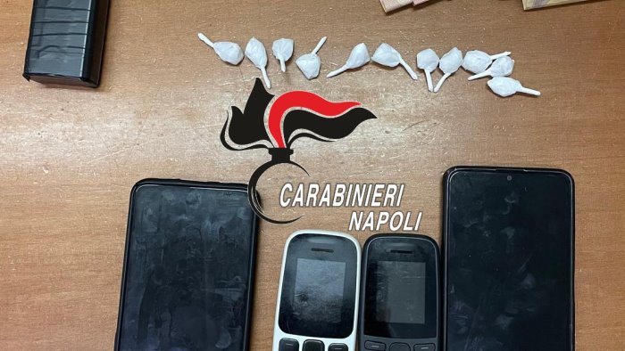 pusher in manette a qualiano durante i controlli dei carabinieri