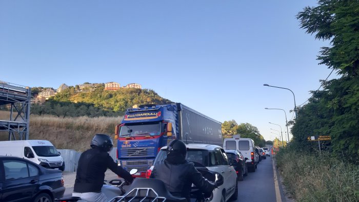 anas circolazione regolare lungo la statale 90 dopo il blocco dell a16