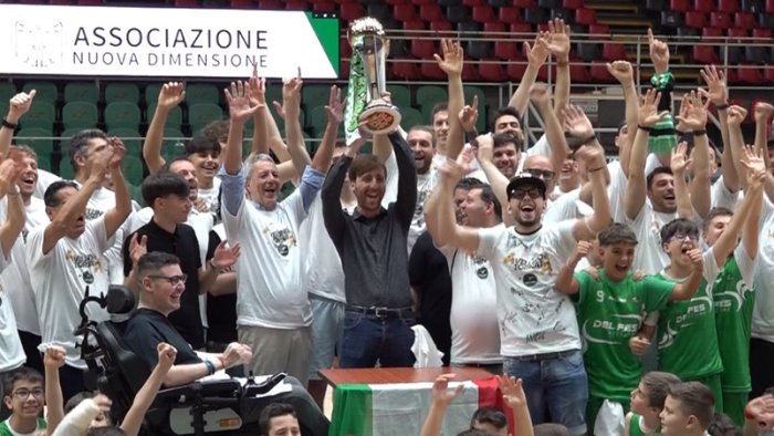 del fes avellino in serie a2 festa al paladelmauro sguardo gia al futuro