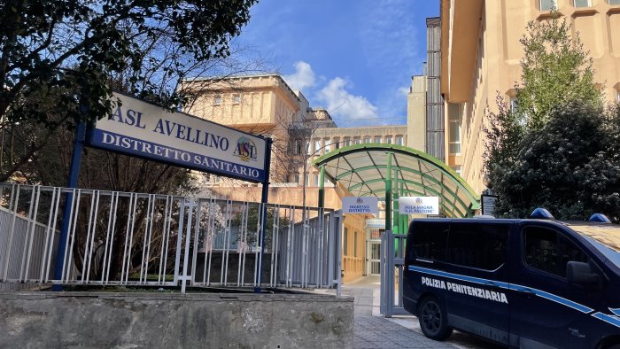 la prevenzione e gli screening gratuiti il camper asl fa tappa ad aquilonia