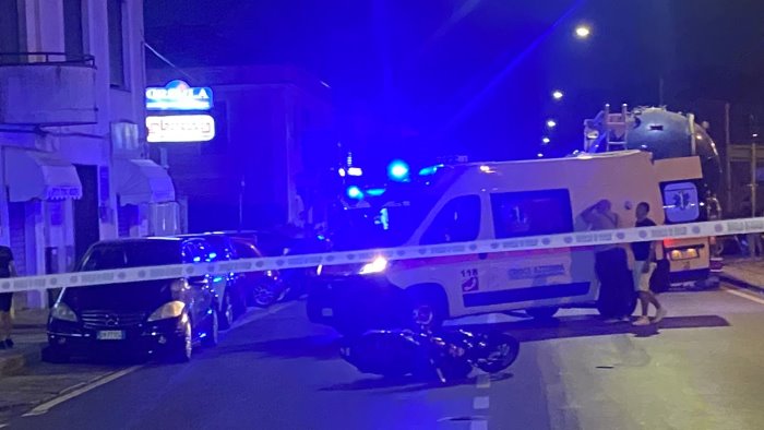 tragico incidente stradale a cava muore un minorenne in scooter