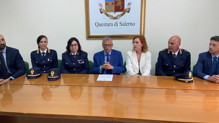 salerno presentati i nuovi funzionari della questura barbati guidera la mobile