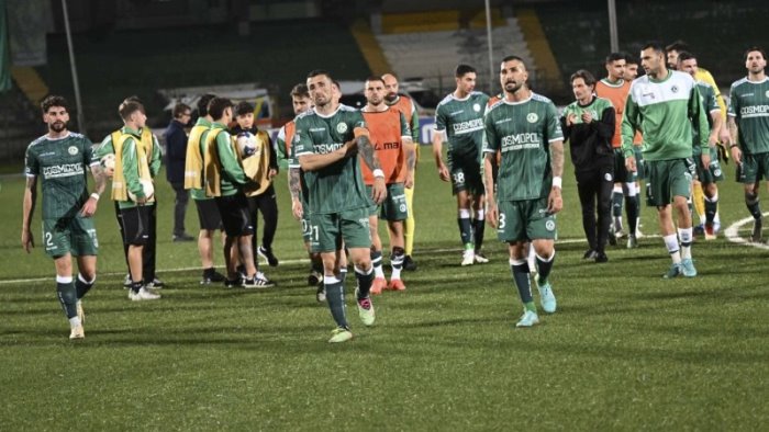 avellino rincorsa flessione playoff e rimpianti ed e gia futuro