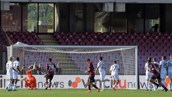 salernitana niente arechi per il venezia gli arancioneroverdi cambiano casa