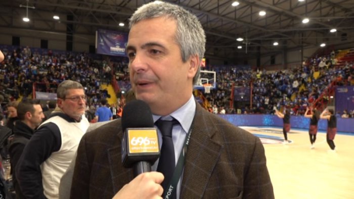 napoli basket con zerini c e anche uglietti