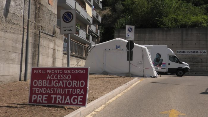 ariano addio alla tenda pre triage al pronto soccorso