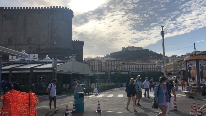 oltre trentamila arrivi nel weekend a ischia e procida