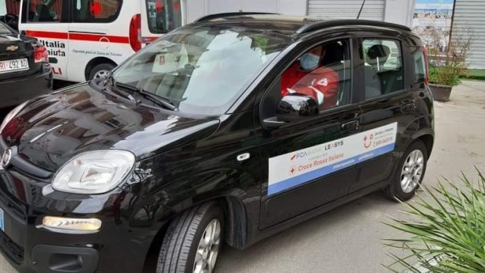 rubata l auto della croce rossa di ercolano