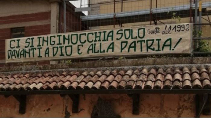 striscione fascista rimosso a montemiletto fdi e stata censura politica