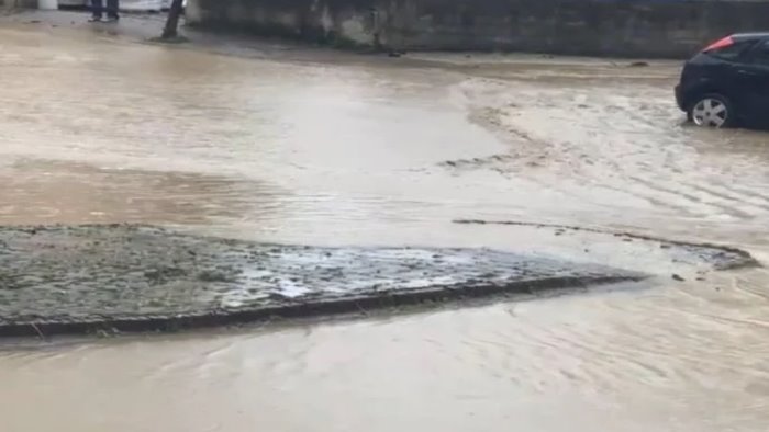 pioggia battente sulle aree interne del cilento chiesto lo stato di calamita