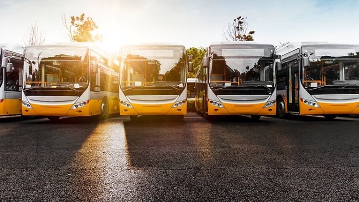 in campania quasi un autobus su due ha oltre vent anni caserta maglia nera