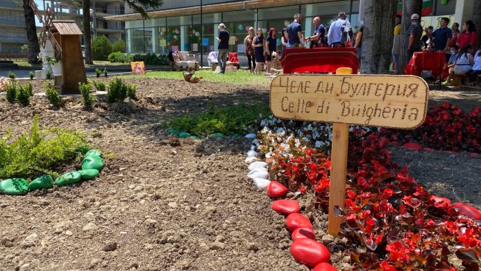 a dragoevo un giardino dedicato al gemellaggio con celle di bulgheria