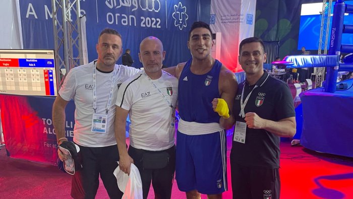 giochi del mediterraneo boxe mouhiidine vola in finale dando spettacolo