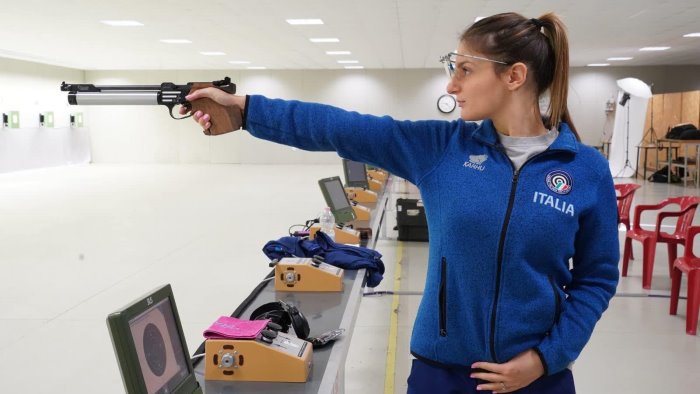 tiro a segno coppa del mondo varricchio di bronzo nella prova a squadre mista