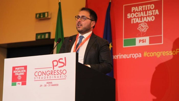 il salernitano enzo maraio verso la riconferma a segretario nazionale del psi