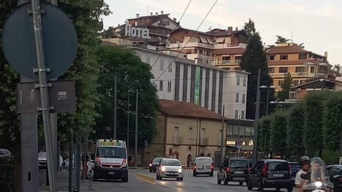 metro la denuncia del mid via gli stalli per disabili e ambulanze