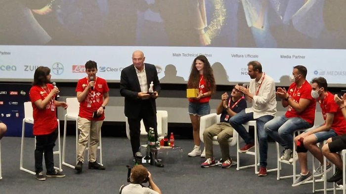 canottaggio al giffoni film festival premio partenope per giuseppe abbagnale