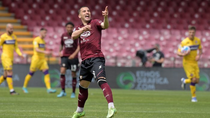 salernitana e fatta per bonazzoli nei prossimi giorni e atteso gia in ritiro