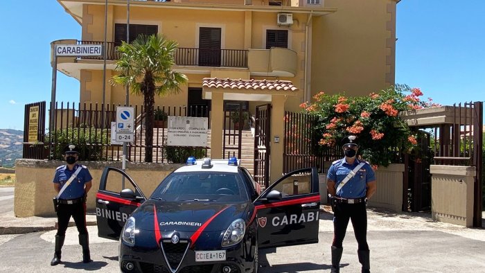 prevenzione contro i furti e sicurezza stradale controlli dei carabinieri