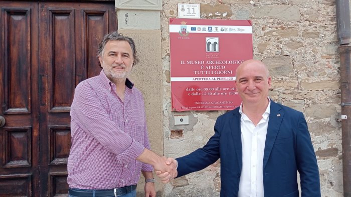 bicchielli in visita ad agropoli riflettori puntati sull antiquarium