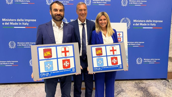 nuovi francobolli dedicati all italia del mare c e anche amalfi